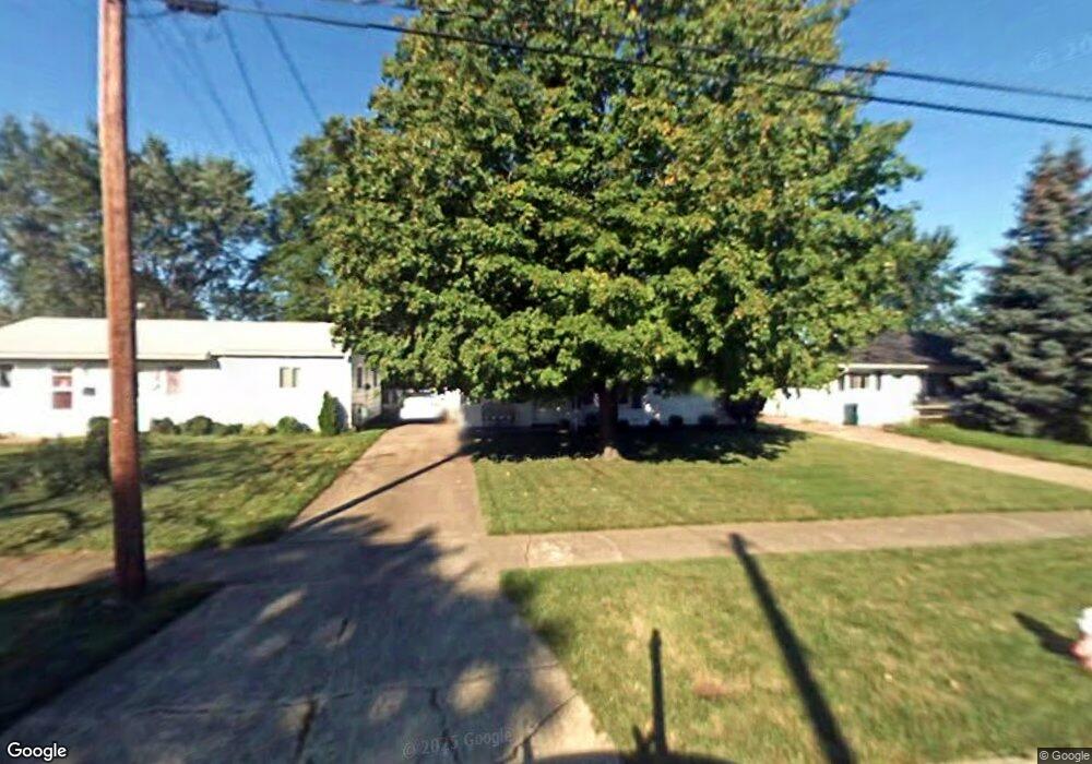 330 Gayle Dr, Sheffield Lake, OH 44054 - photo 1