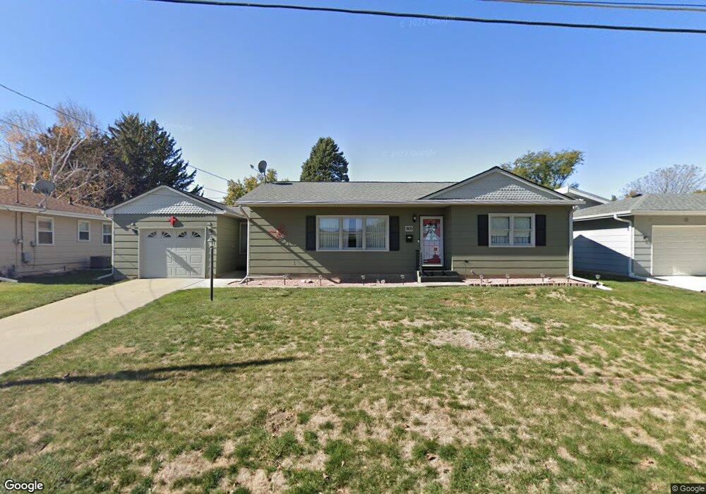 905 E 15th St S, Newton, IA 50208 - photo 1