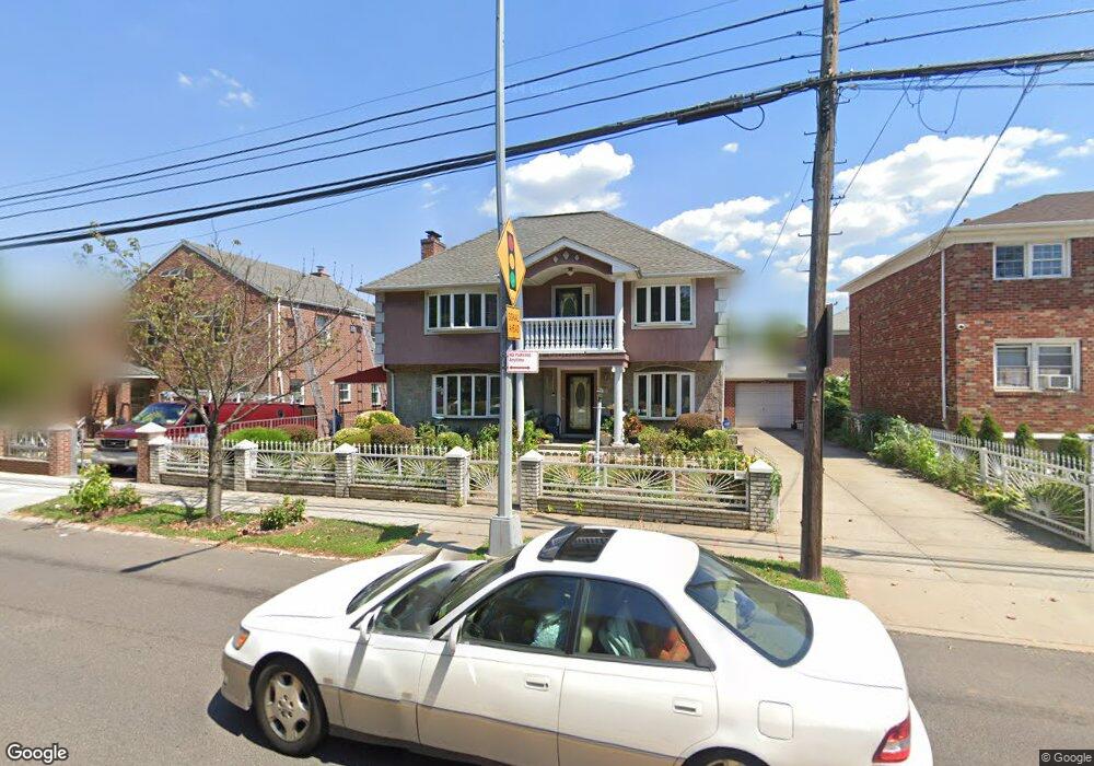 8325 168th St, Jamaica, NY 11432 - photo 1