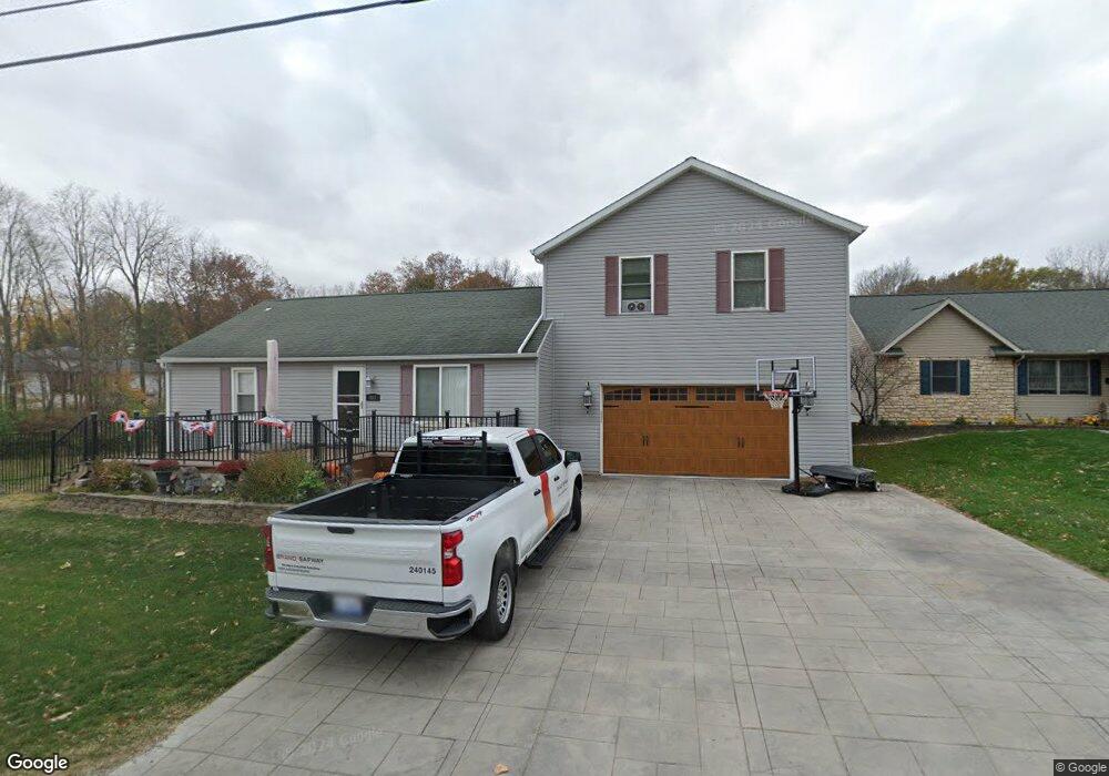 607 Wheeler Ln, Wapakoneta, OH 45895 - photo 1