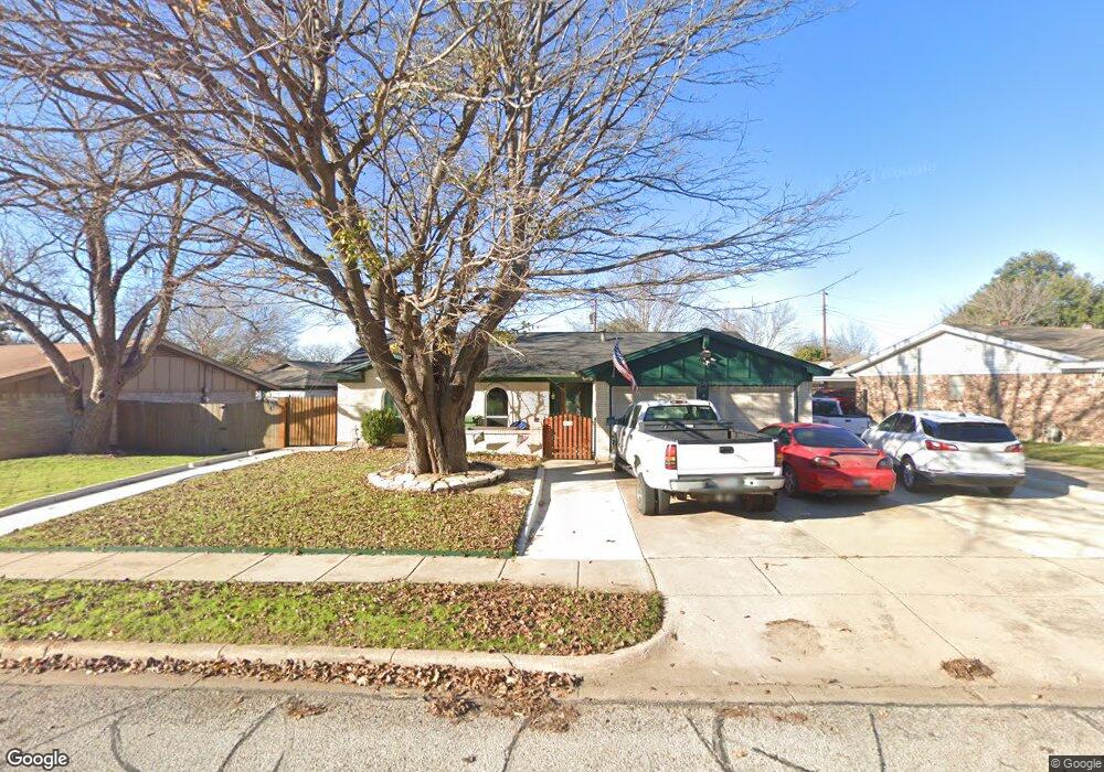 1905 Winchester Way, Bedford, TX 76022 - photo 1