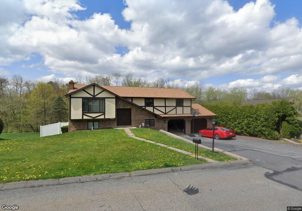 31 N Beech Rd, Wilkes Barre, PA 18705 - photo 1