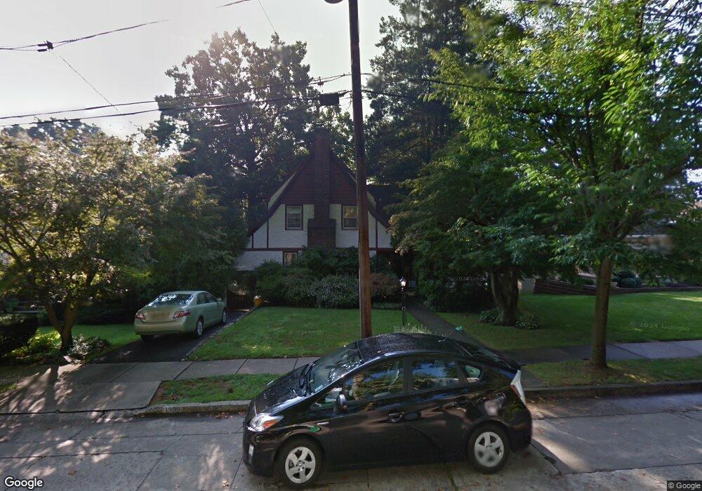 1309 Princeton Rd, Teaneck, NJ 07666 - photo 1