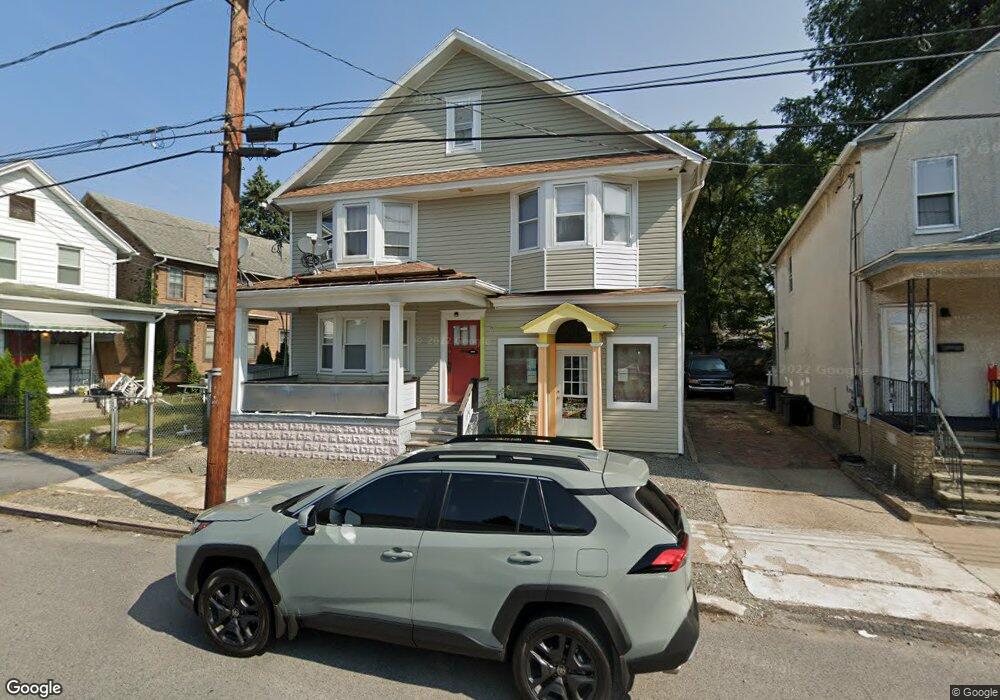 1124 Price St, Scranton, PA 18504 - photo 1