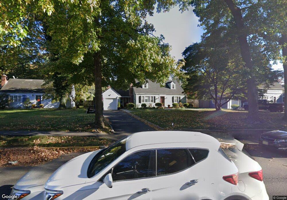 2570 Mountain Ave, Scotch Plains, NJ 07076 - photo 1