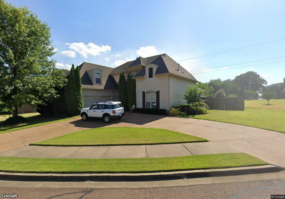 1335 Notting Hill W, Hernando, MS 38632 - photo 1