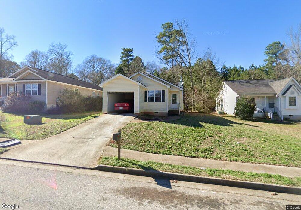 110 Ashley Oaks Dr, Barnesville, GA 30204 - photo 1