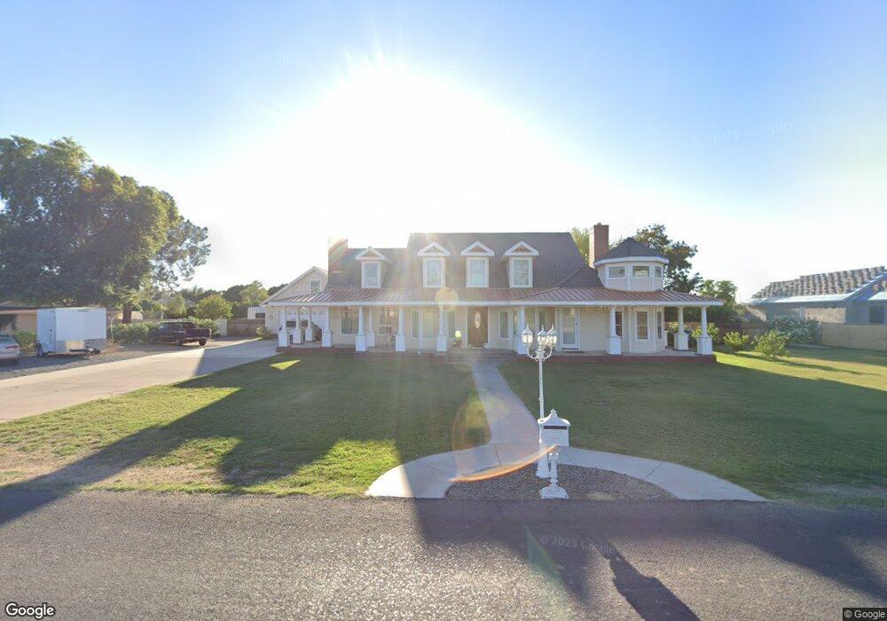 924 N Constellation Way, Gilbert, AZ 85234 - photo 1