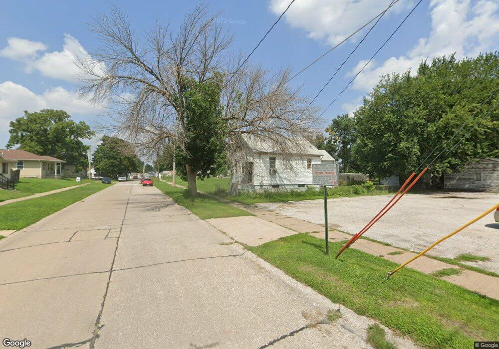 921 6th St, Rock Island, IL 61201 - photo 1