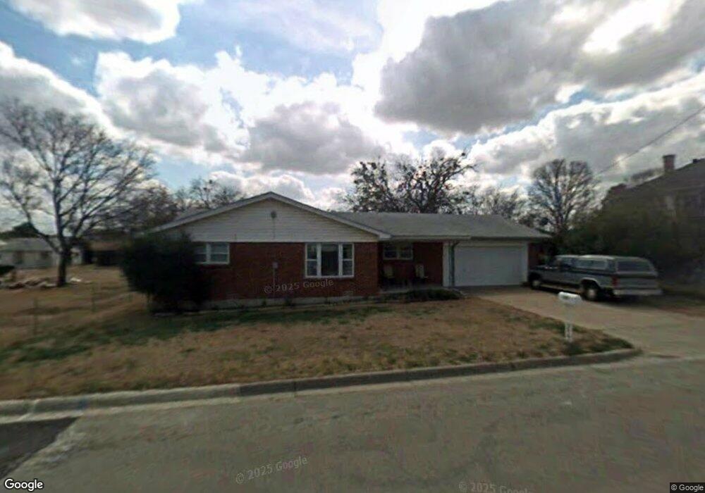 1207 Cherokee St, Weatherford, TX 76086 - photo 1