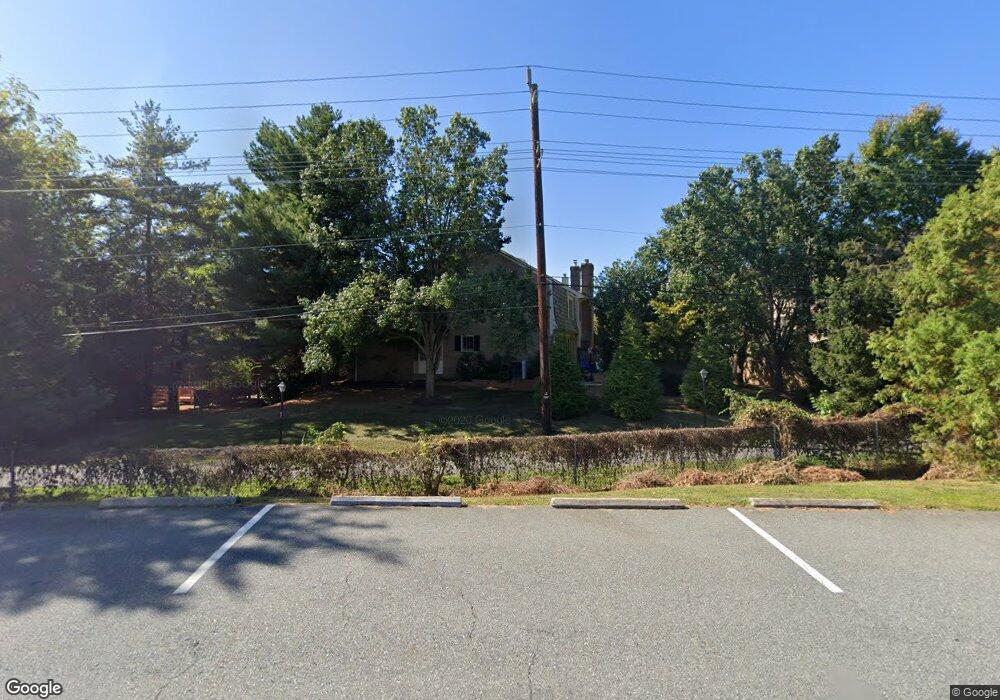 10779 Brewer House Rd, Rockville, MD 20852 - photo 1