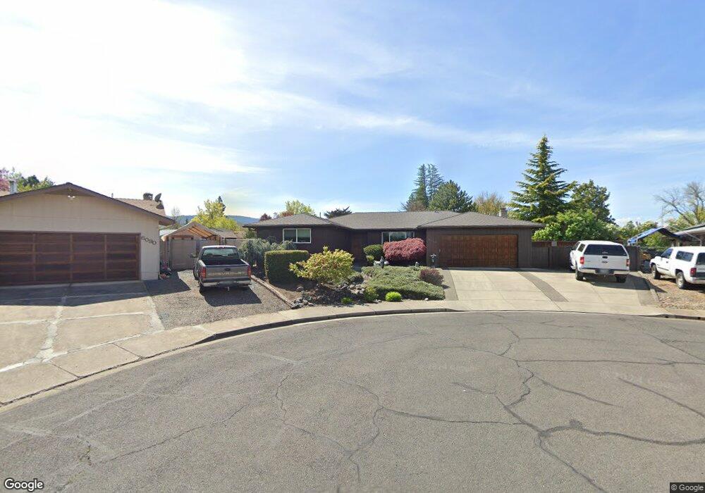 6070 Rock Way, Central Point, OR 97502 - photo 1