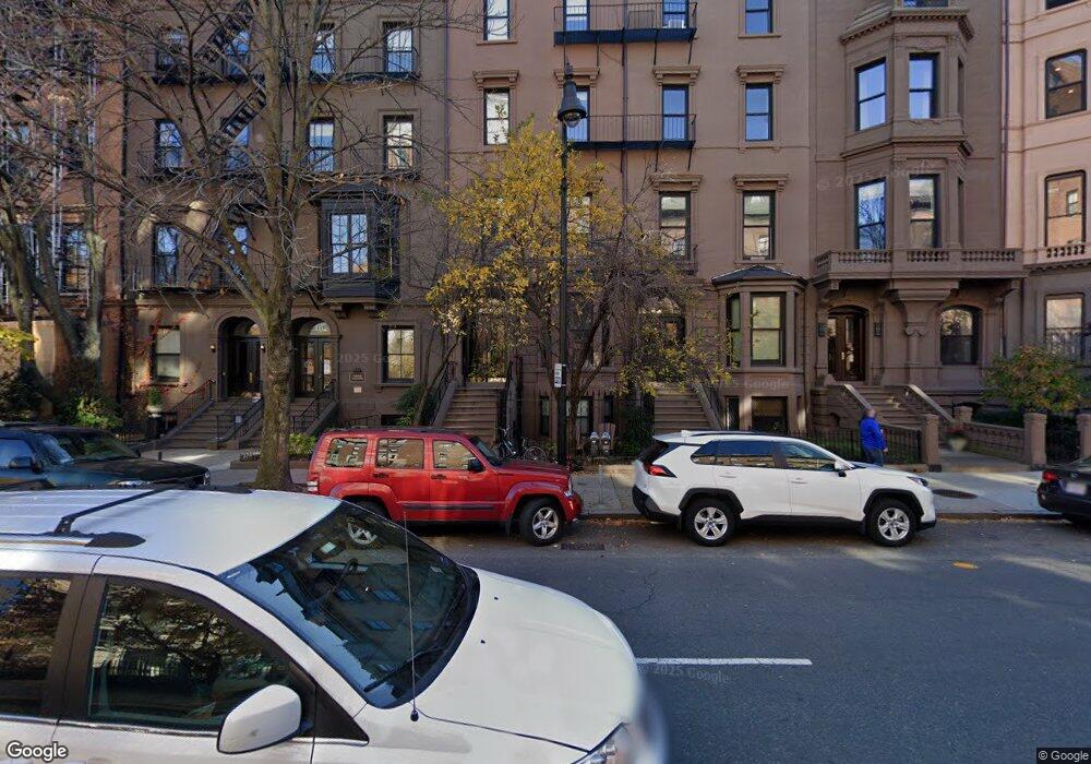 113 Beacon St unit 113 Beacon, Somerville, MA 02143 - photo 1