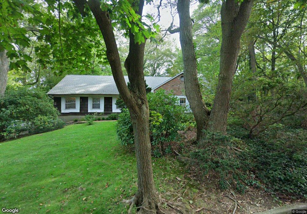 42 Pine Dr, Cold Spring Harbor, NY 11724 - photo 1