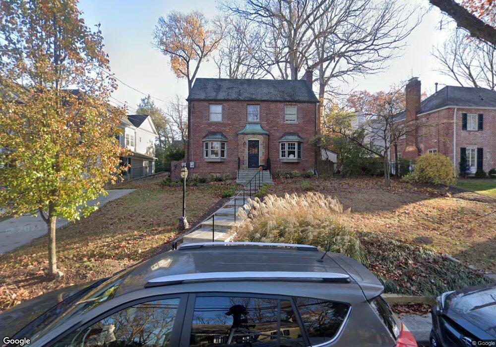 3208 Rolling Rd, Chevy Chase, MD 20815 - photo 1