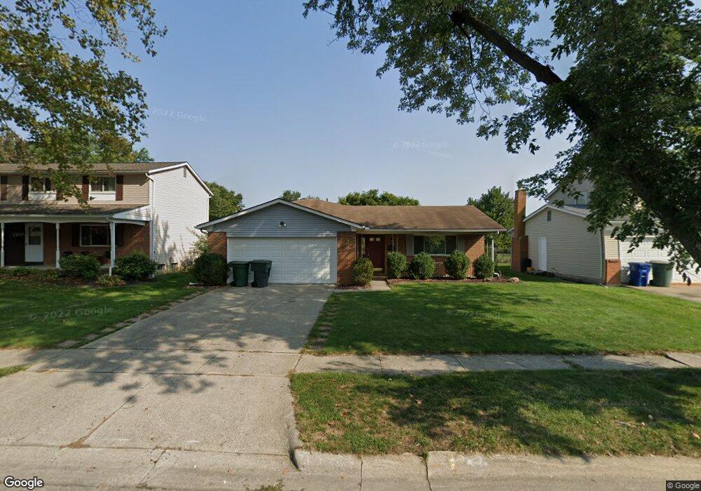 1310 Clydesdale Ct, Columbus, OH 43229 - photo 1