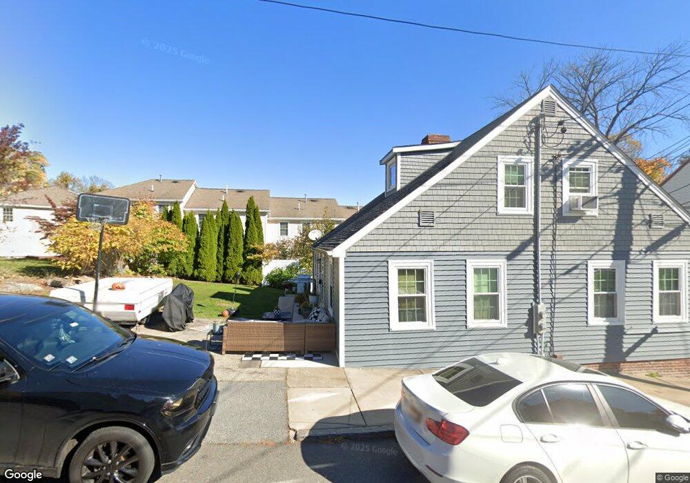 10 Aubin St, Amesbury, MA 01913 - photo 1