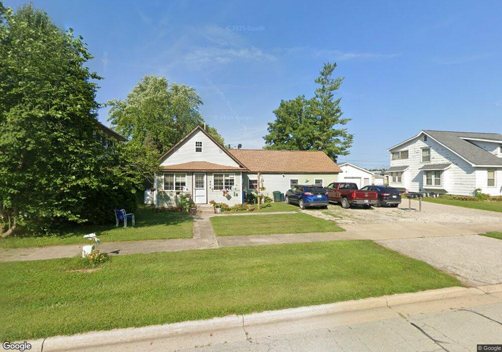 404 N Main St, Kirklin, IN 46050 - photo 1