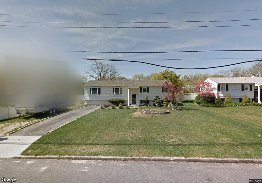 3008 Sipp Ave, Medford, NY 11763 - photo 1