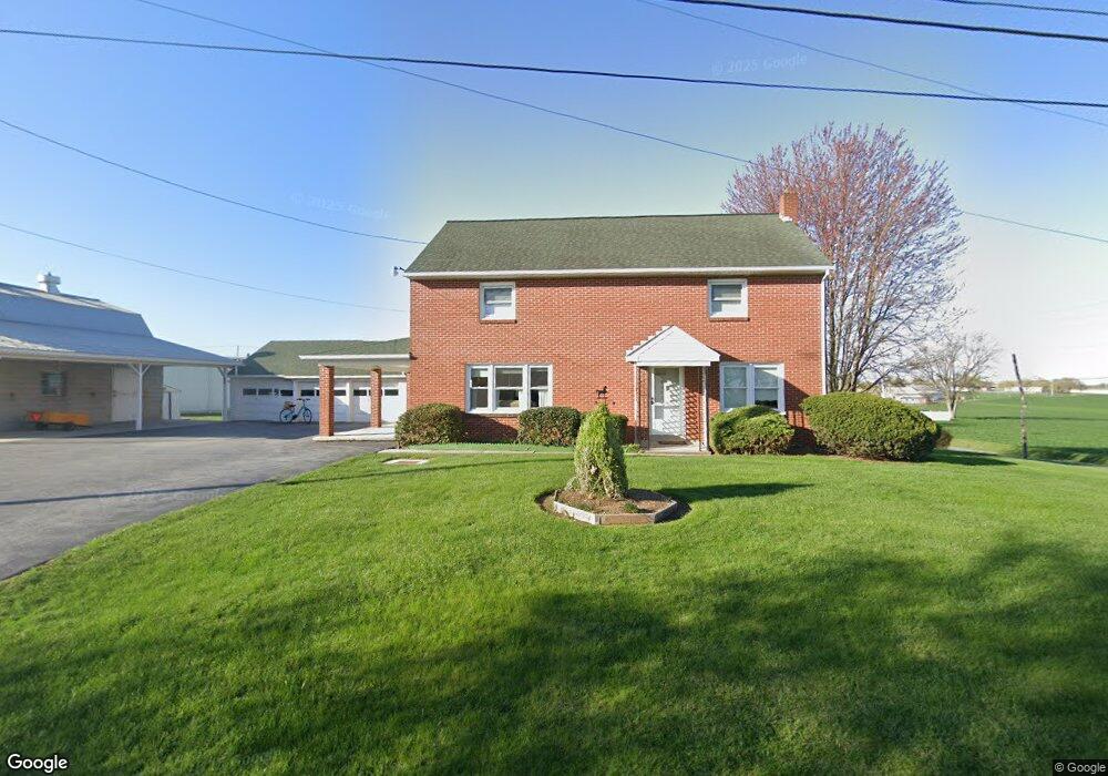 132 Hurst Rd, Ephrata, PA 17522 - photo 1