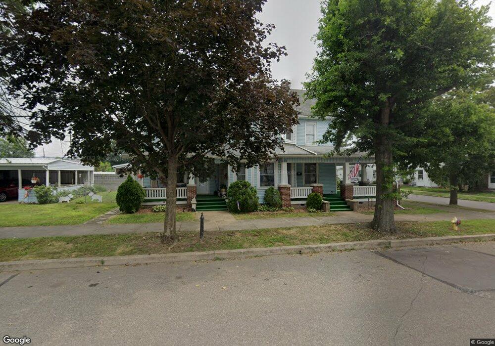 401 E 4th St, Berwick, PA 18603 - photo 1