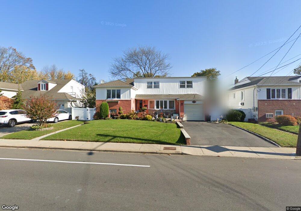 3275 Oceanside Rd, Oceanside, NY 11572 - photo 1