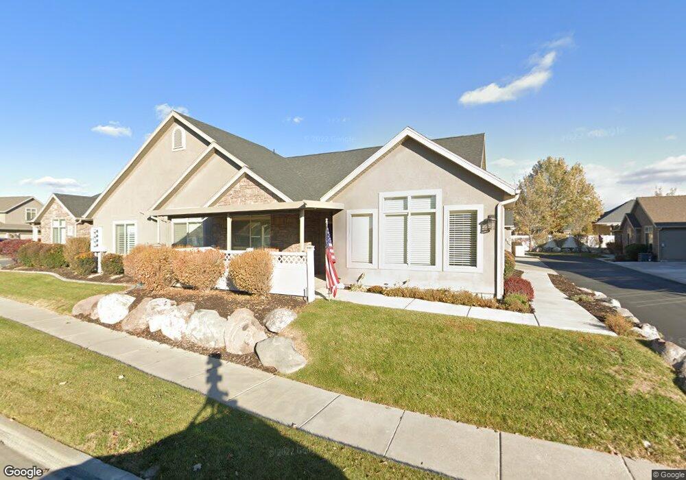 1849 S 830 W unit B, Syracuse, UT 84075 - photo 1