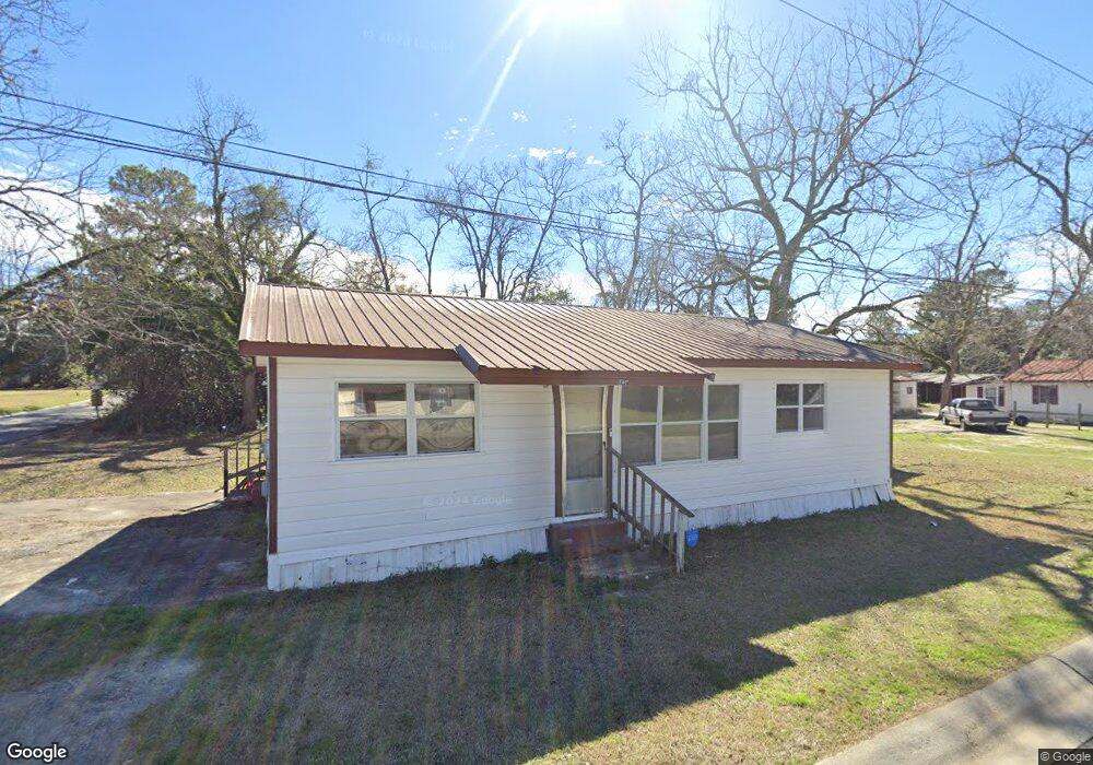 147 Robinson St, Camilla, GA 31730 - photo 1