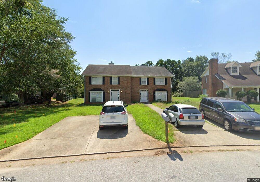 2133 Hickory Bend SE unit 2, Conyers, GA 30013 - photo 1