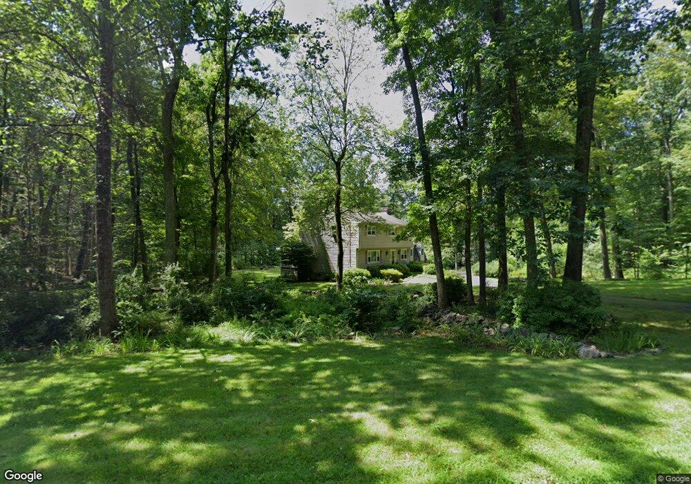 35 Drummer Ln, Redding, CT 06896 - photo 1