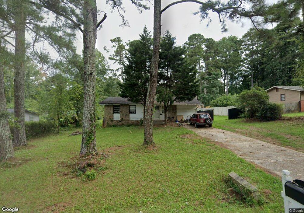 643 Oak Dr, Riverdale, GA 30274 - photo 1