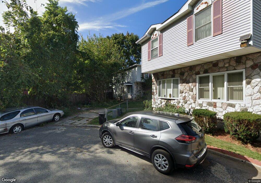 141 Bement Ct, Staten Island, NY 10310 - photo 1