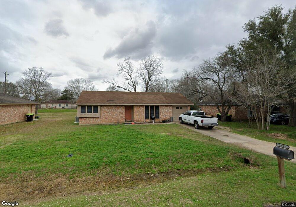 3402 Schroeder Ave, Needville, TX 77461 - photo 1