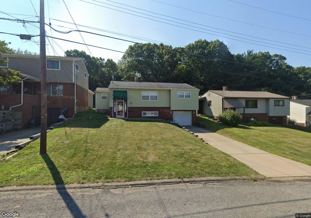 1037 Catherine Dr, Conway, PA 15027 - photo 1