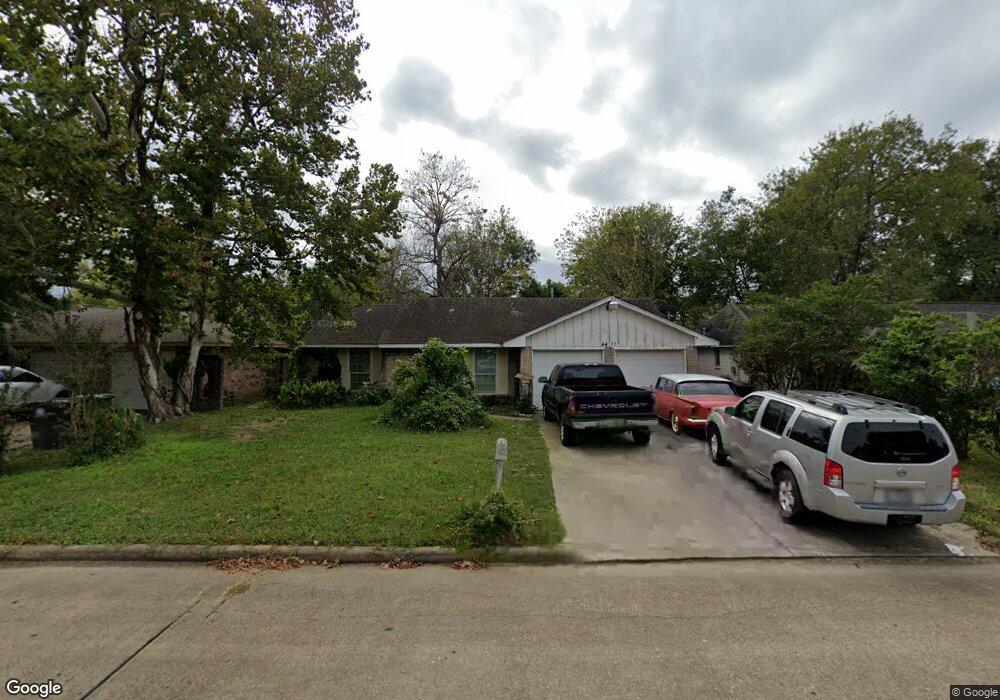 4411 Bayou Vista Dr, Houston, TX 77091 - photo 1
