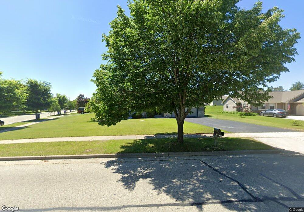 1017 Lous Way, Slinger, WI 53086 - photo 1