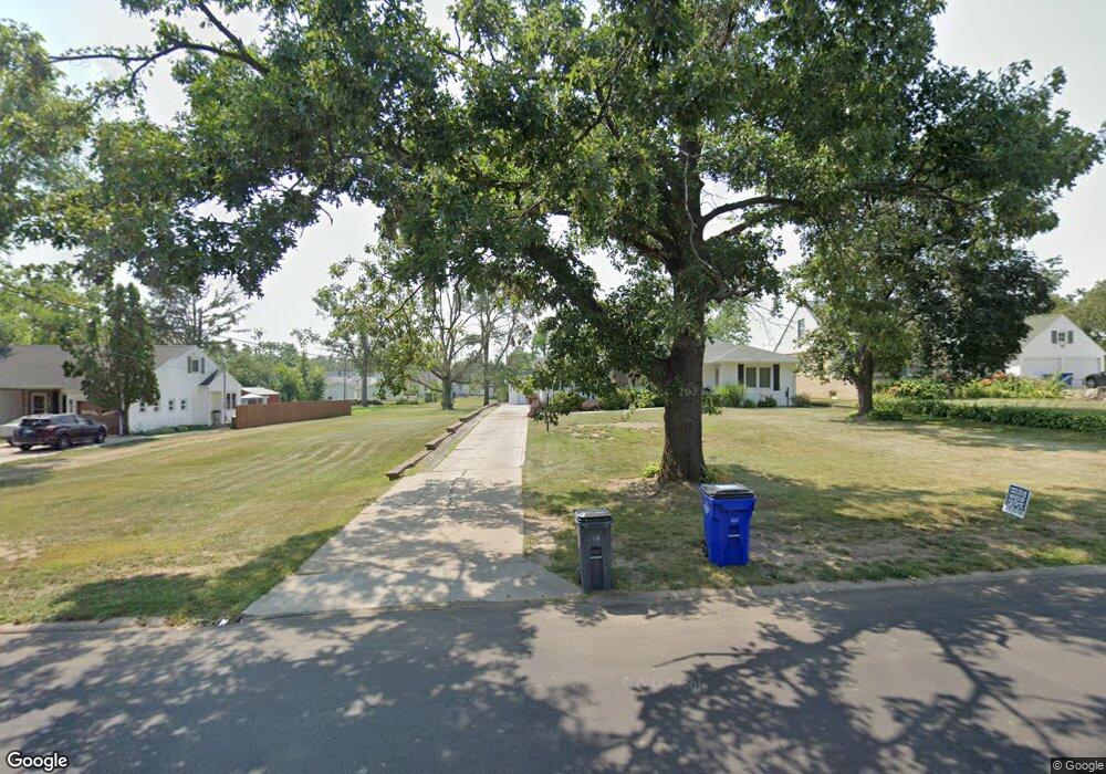 314 18th St NW, Cedar Rapids, IA 52405 - photo 1