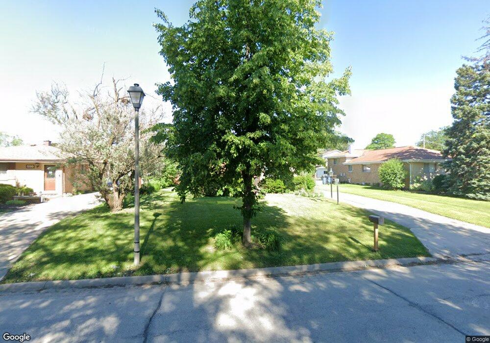 593 N Van Auken St, Elmhurst, IL 60126 - photo 1