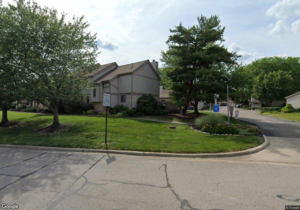 633 Farler Dr unit 26A, Columbus, OH 43213 - photo 1