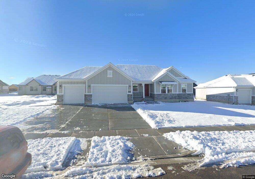 2201 N Snowy Crane Dr, Clearfield, UT 84015 - photo 1
