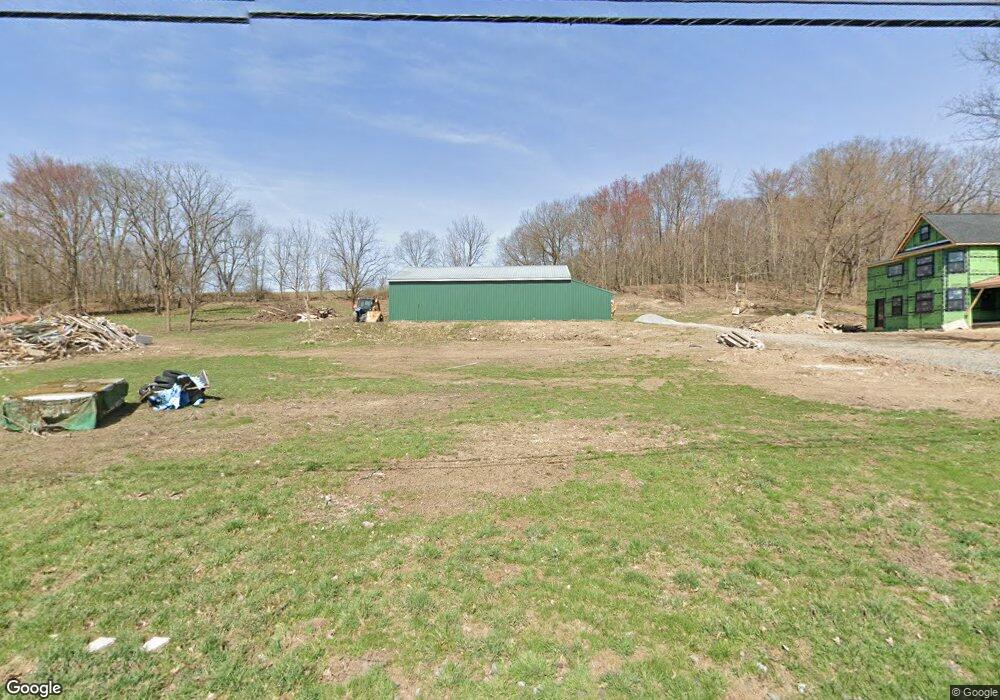 346 Village Rd, Dallas, PA 18612 - photo 1