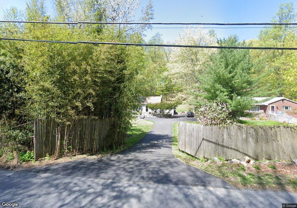 200 Colabaugh Pond Rd, Croton On Hudson, NY 10520 - photo 1