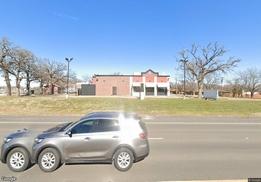 2620 W Highland Dr, Granbury, TX 76049 - photo 1