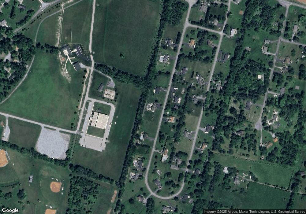 619 Apple Cross Rd, Harpers Ferry, WV 25425 - photo 1