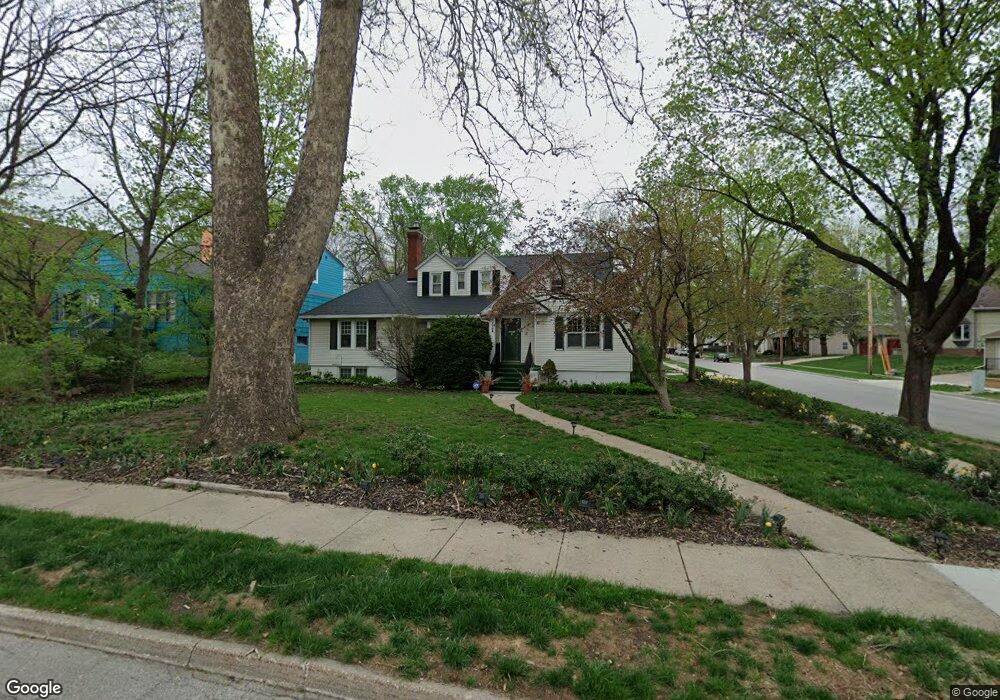 3301 Kingman Blvd, Des Moines, IA 50311 - photo 1