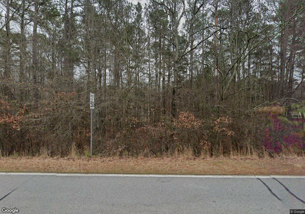 1307 Minix Rd, Sharpsburg, GA 30277 - photo 1