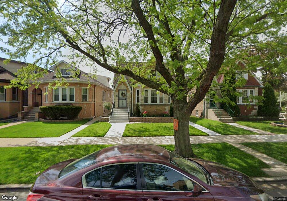 5255 W Oakdale Ave, Chicago, IL 60641 - photo 1