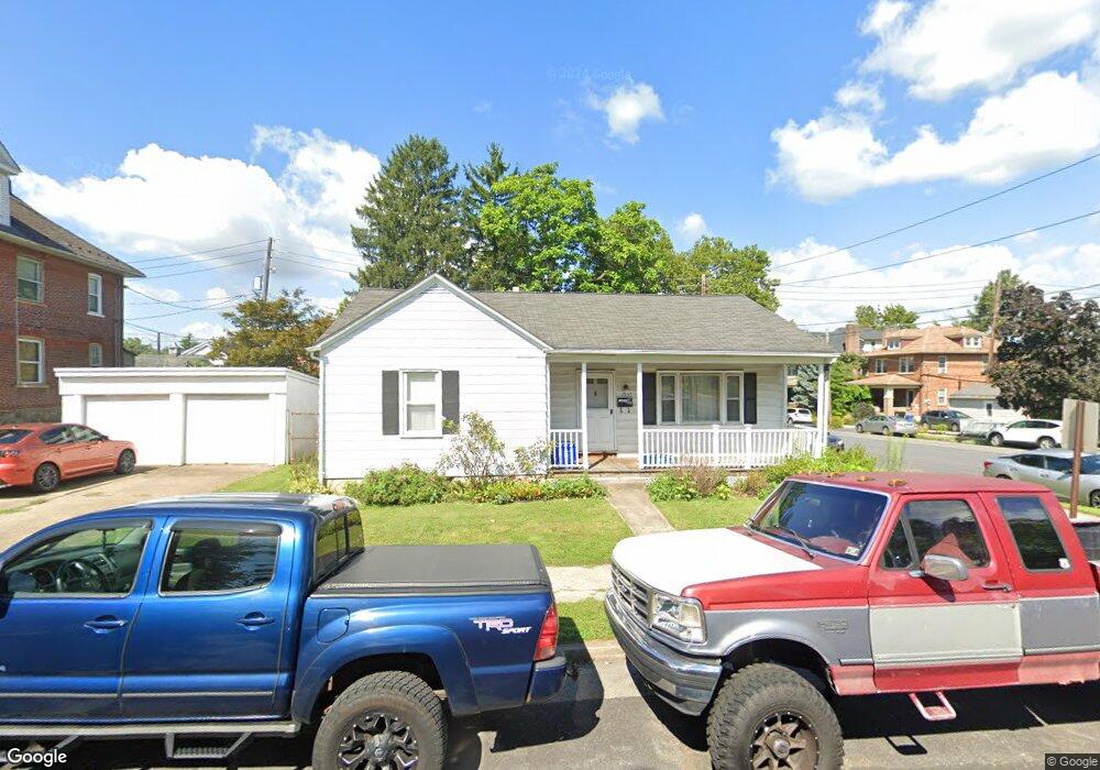 1037 Maple St, Bethlehem, PA 18018 - photo 1