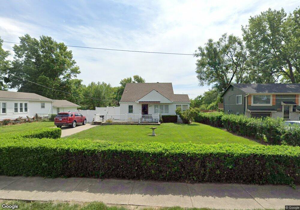 5435 Quivira Rd, Shawnee, KS 66216 - photo 1