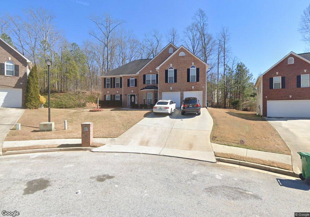 5864 Fairington Farms Ln unit 1, Lithonia, GA 30038 - photo 1